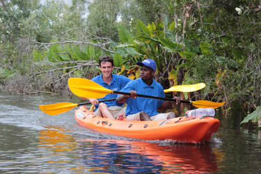 Voyage insolite et découverte kayak et plage à Madagascar avec Absolu Voyages
