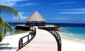 Voyage à la carte, séjour en hôtels aux Maldives sur l'île de Bandos Island - Absolu Voyages